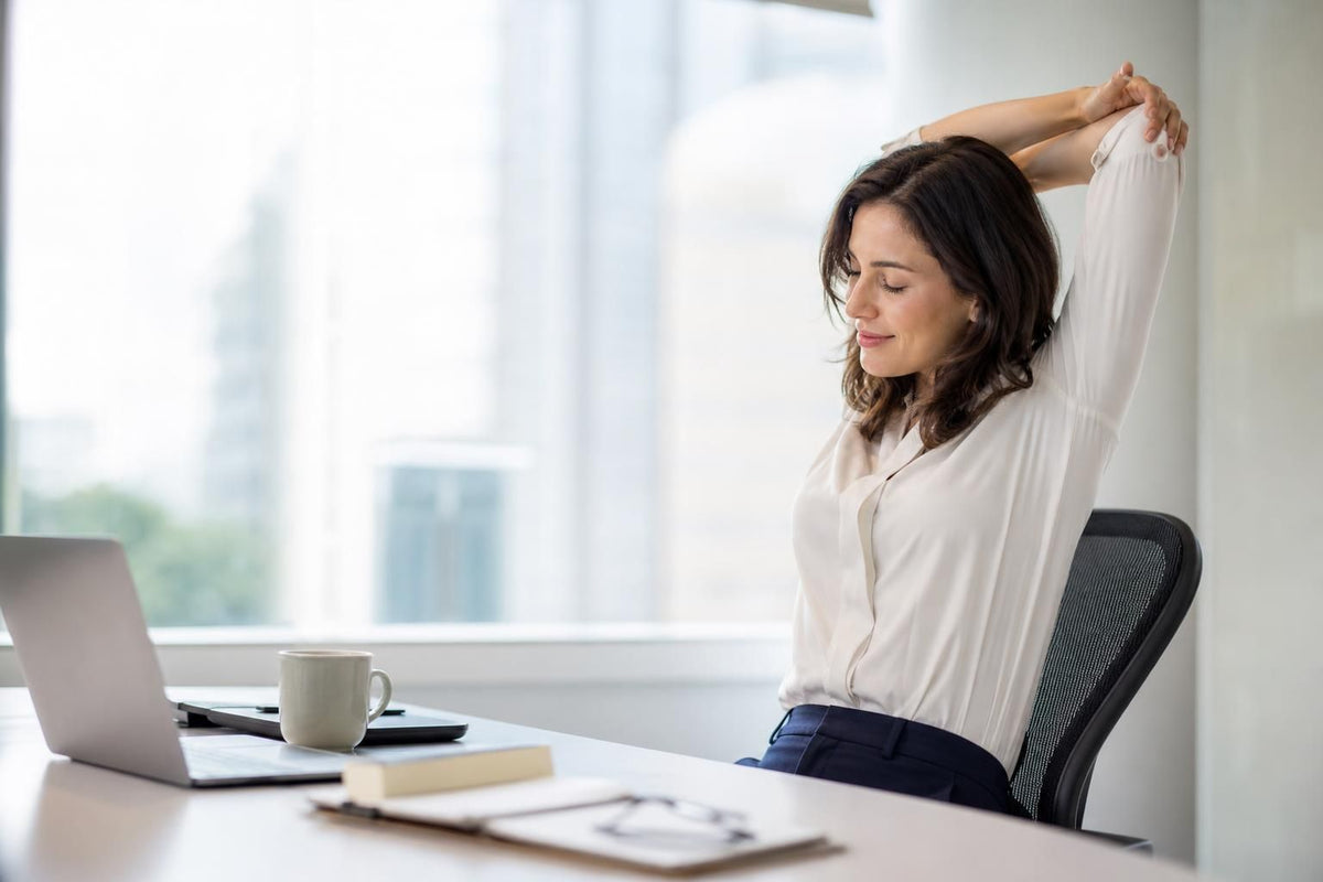 How to Reduce Back Pain While Sitting at a Desk